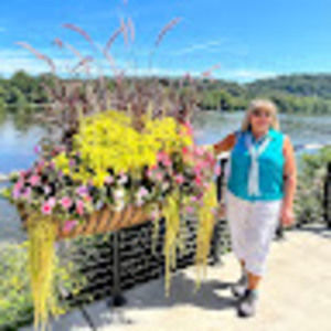 Meet your Posher, Christina